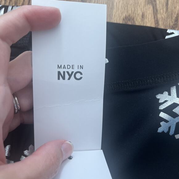 NWT Terez (14y) Snowflake Leggings - Picture 6 of 7